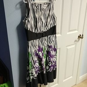 Sleeveless dress